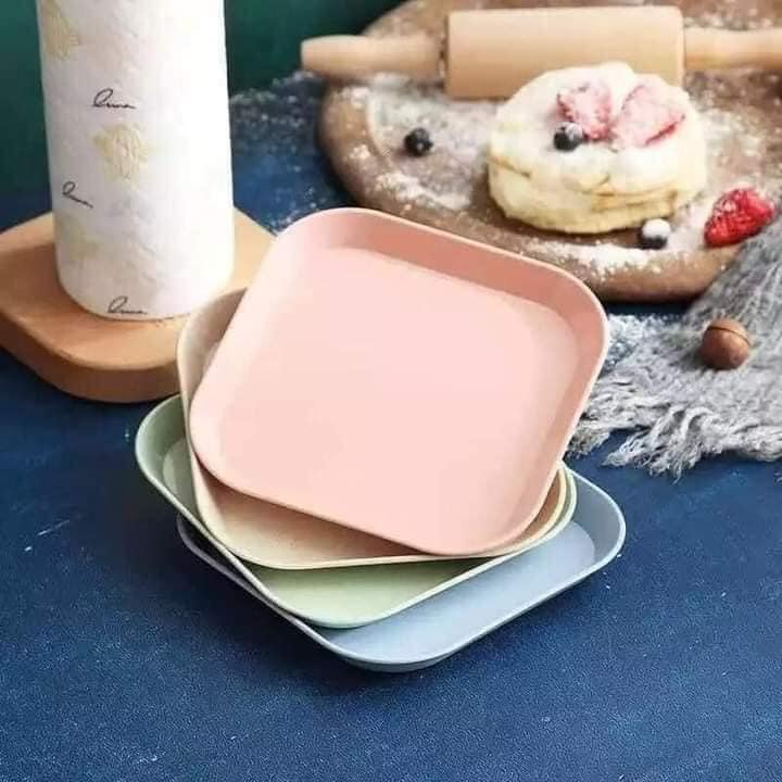 Đĩa lúa mạch sét 8 đĩa vuông mix đủ màu dễ thương đựng đồ ăn bánh kẹo hoa quả tặng móc dính tường