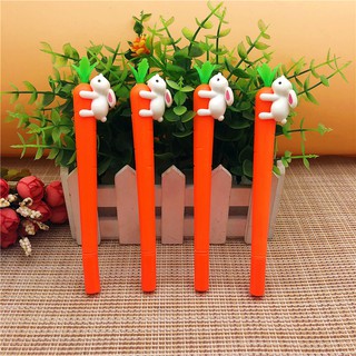 Bút nước thỏ ôm carot mực xanh
