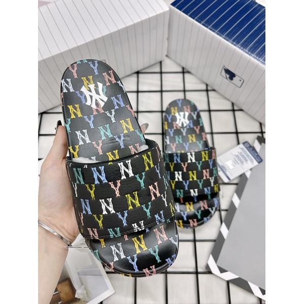DÉP MLB KOREA NEW MOUND MONOGRAM TRẮNG ĐEN - DÉP QUAI NGANG AUTHENTIC - FULLBOX CÓ ĐẦY ĐỦ TEM TAG