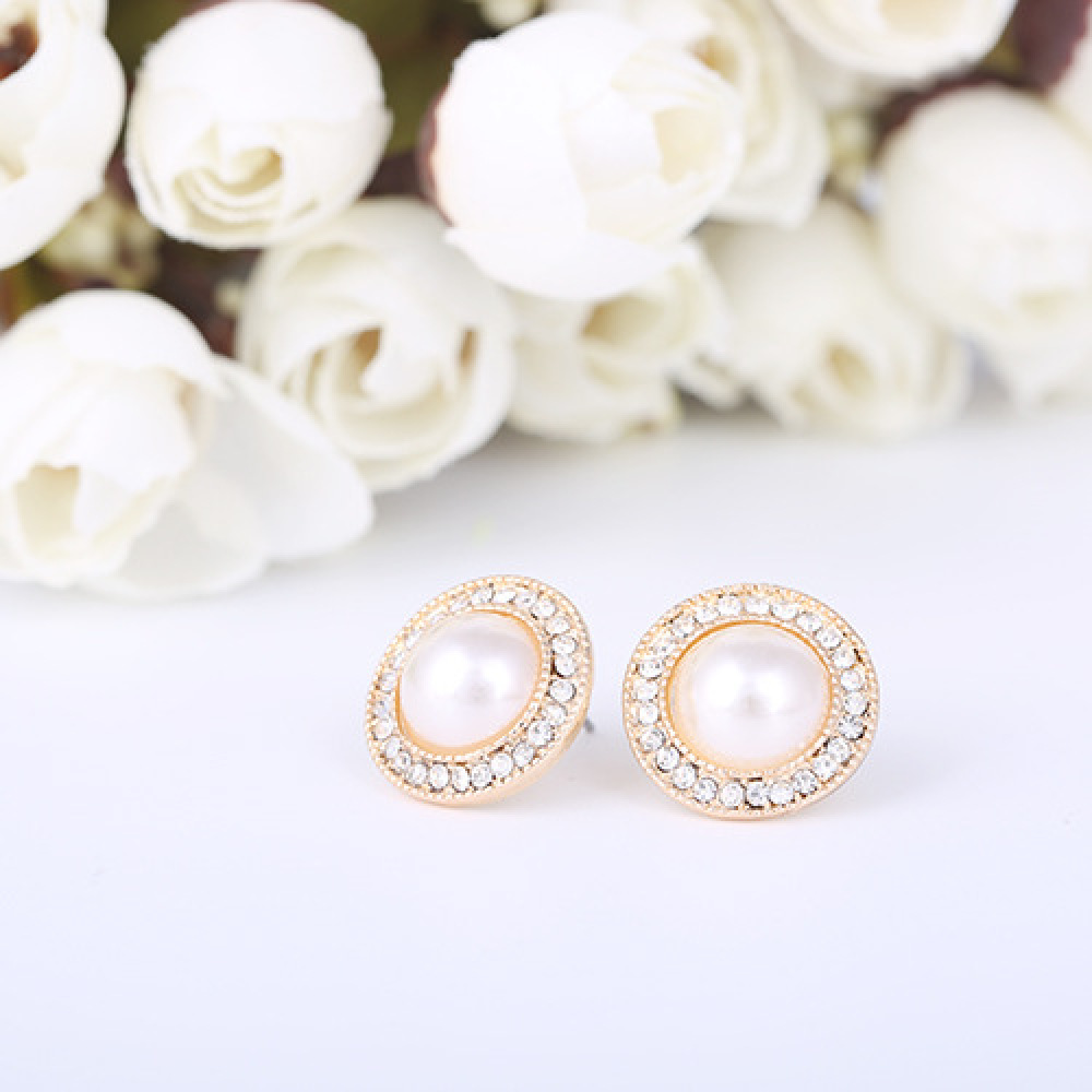 Bông tai đính ngọc trai giả không xỏ lỗ màu vàng dành cho nữ