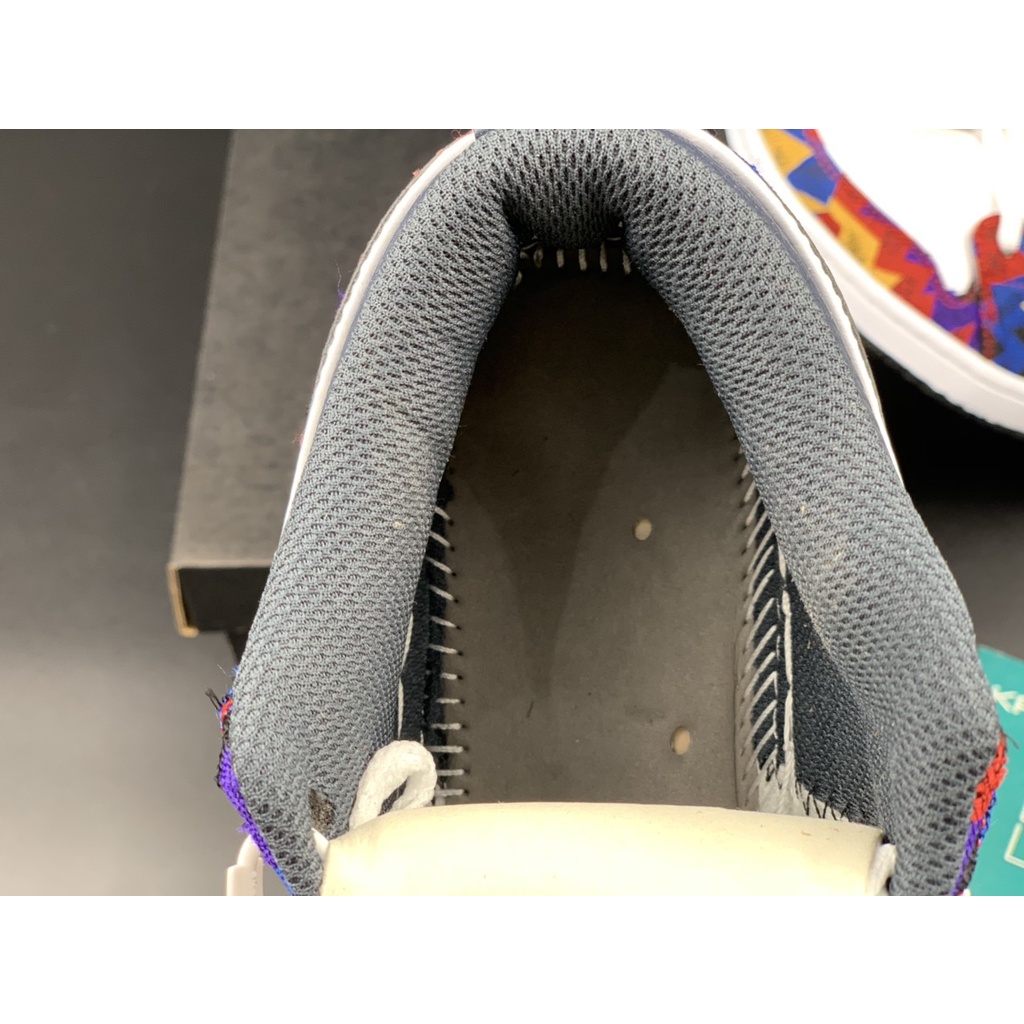 Giày thể thao nam nữ Jordan thổ cẩm  - J402