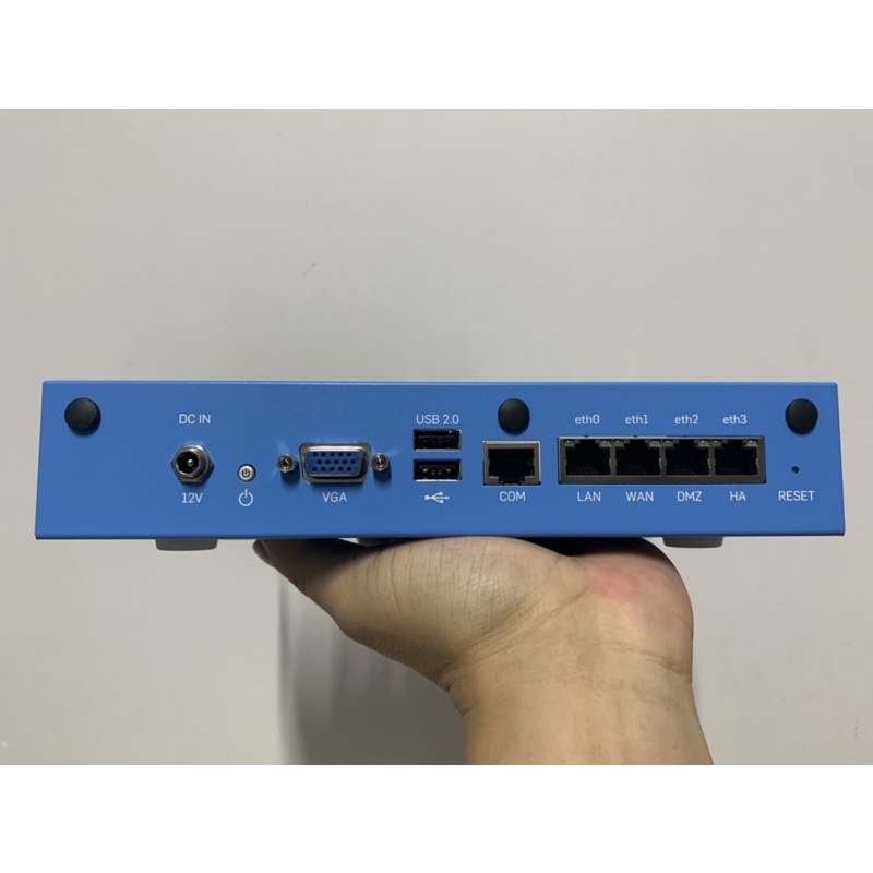 Pc router, cân bằng tải, firewall - sophos sg105-đang chạy pfsense