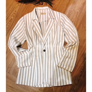 S052 - áo blazer linen sọc nâu