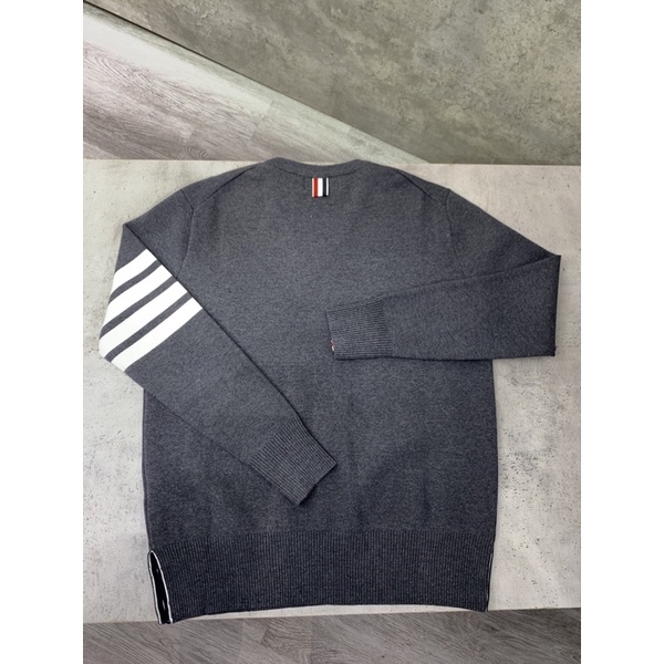 Áo len Thom Browne