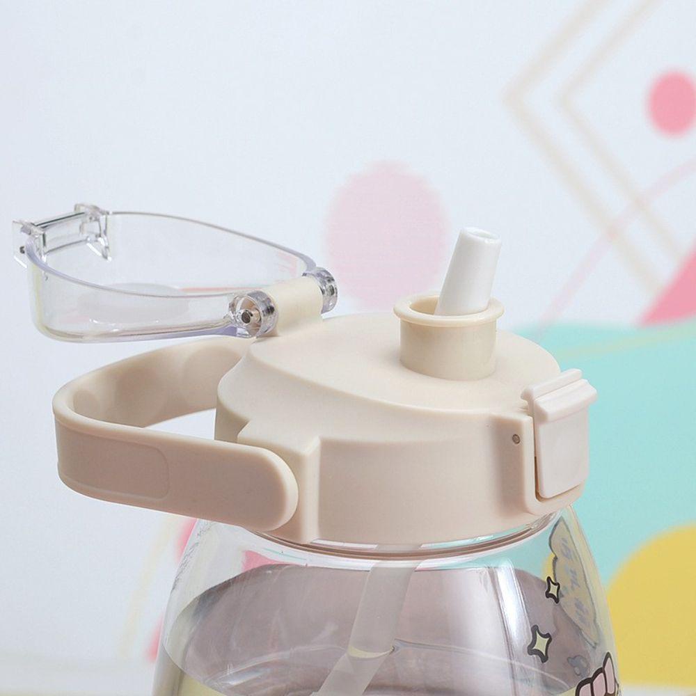 YIYU Bình Nước Bằng Nhựa Dung Tích Lớn Có Ống Hút Họa Tiết Dễ Thương Cho Mùa Hè