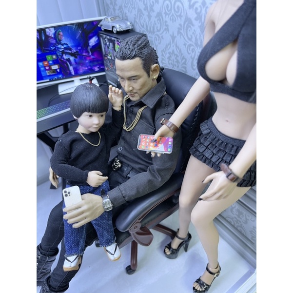 Mô hình ip 15 promax 1/12 - 1/6