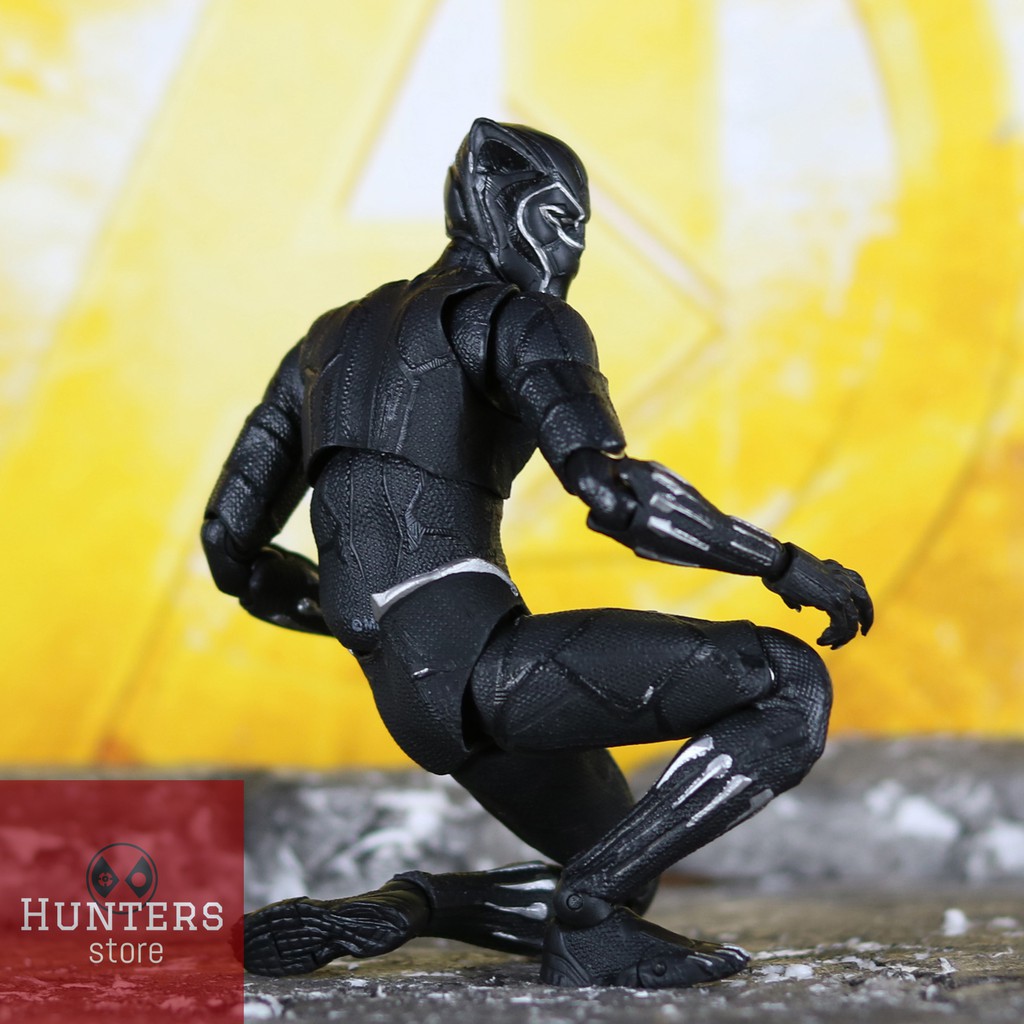 Mô hình Black Panther Mafex