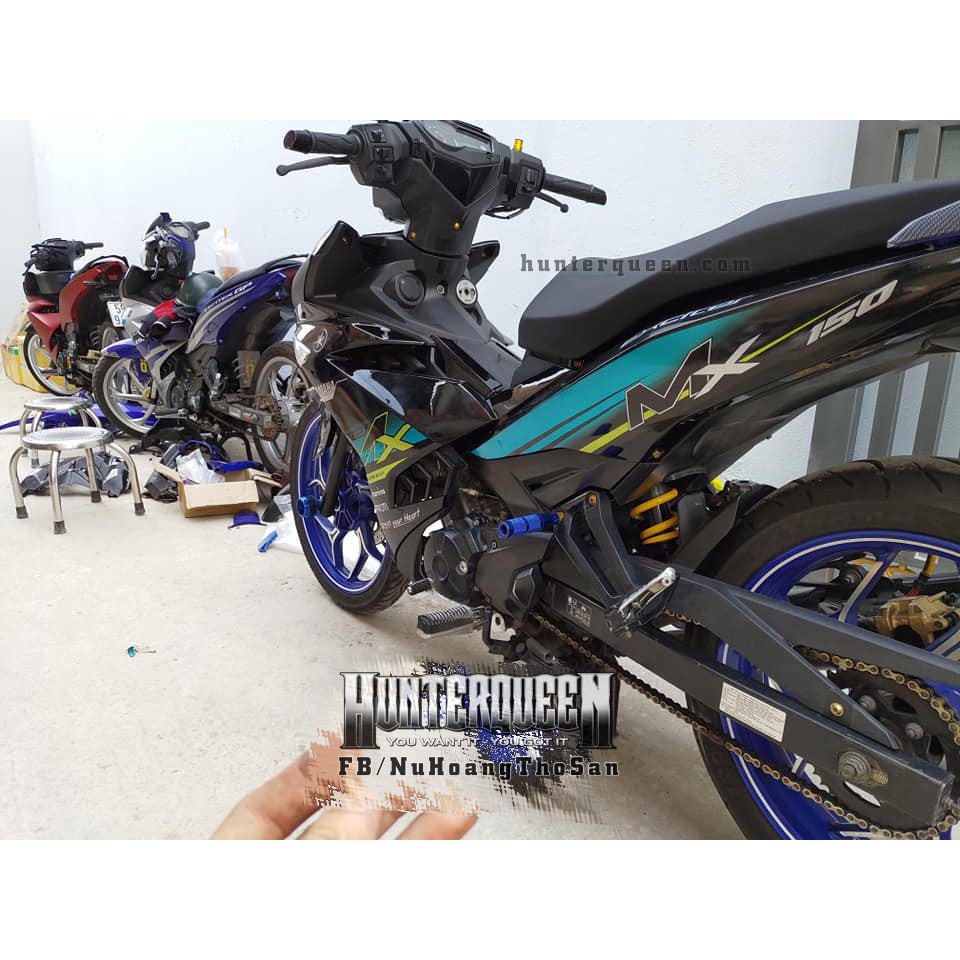 Tem rời Exciter 150.Tem MX cho xe đen. Thay đổi màu sắc và chi tiết theo yêu cầu. Sắc nét, bền màu