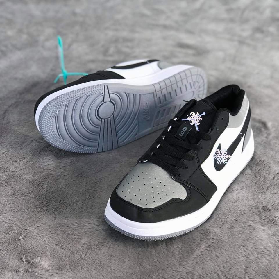 Giày Sneaker JD Cổ Thấp Xám Đen -  - Gin store