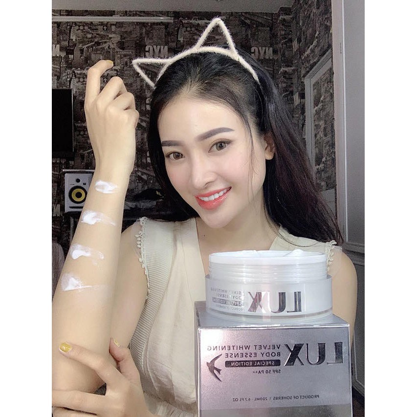 Kem Body Lux Dưỡng Trắng Da soHERBs 200ml