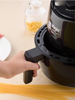 Nồi chiên nướng không dầu Magic