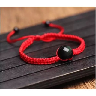 Vòng tay thắt dây may mắn