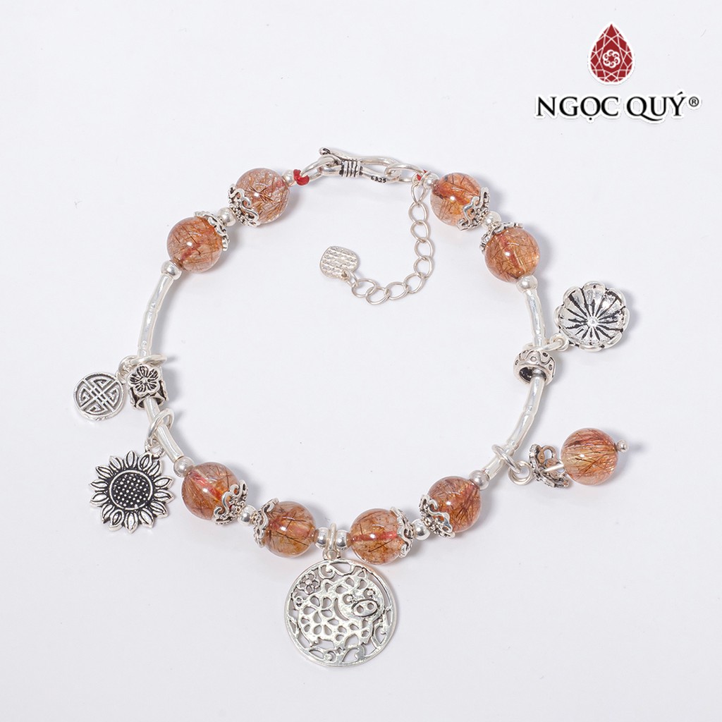 Vòng TA tóc đỏ phối charm heo tài lộc hạt 8mm - Ngọc Quý