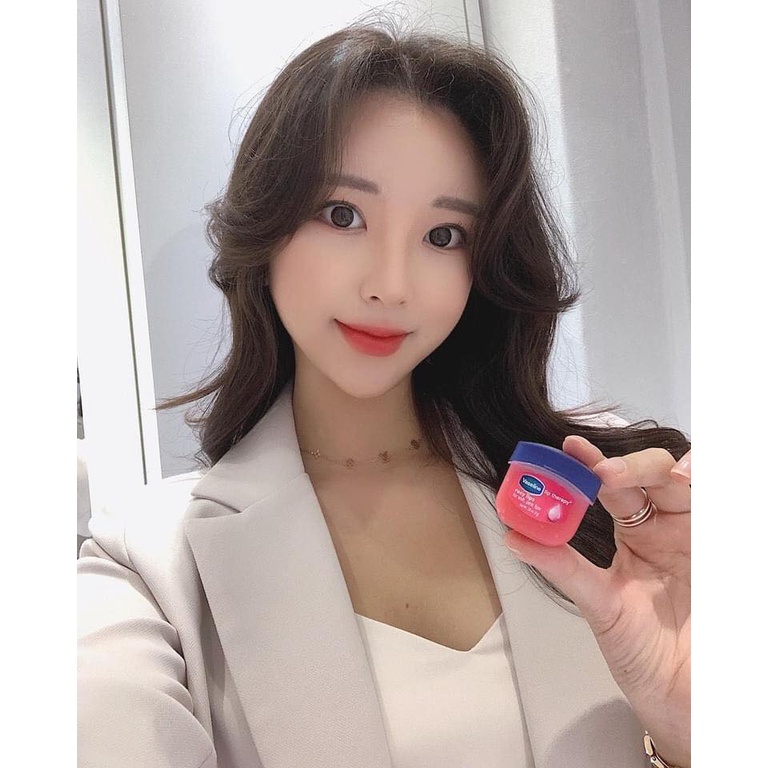 Sáp Dưỡng Môi Vaseline Lip Therapy 7g