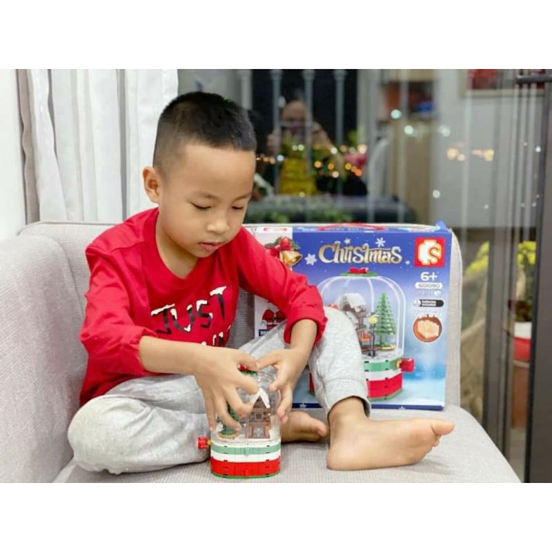 Hộp Phát Sáng- Lắp Ghép Lego Giáng Sinh cho bé Hãng Sembo