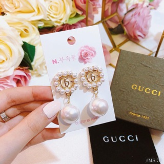 Bông tai Gucci hạt châu