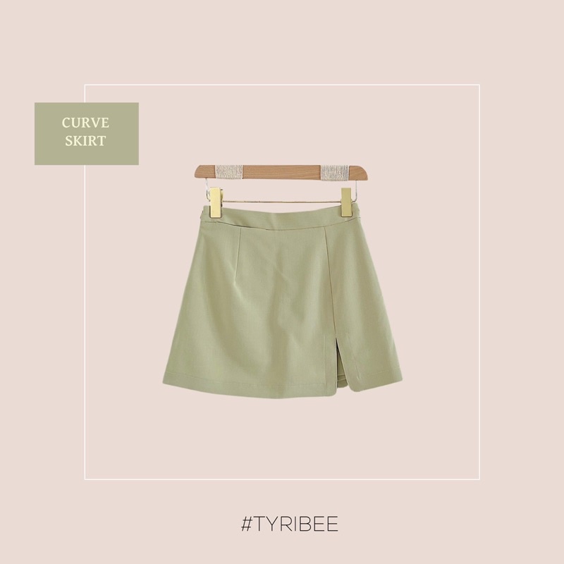 Chân váy ngắn nữ xẻ tà chất liệu kaki cao cấp nhiều màu - Curve Mini Skirt - Tyribee Clothing