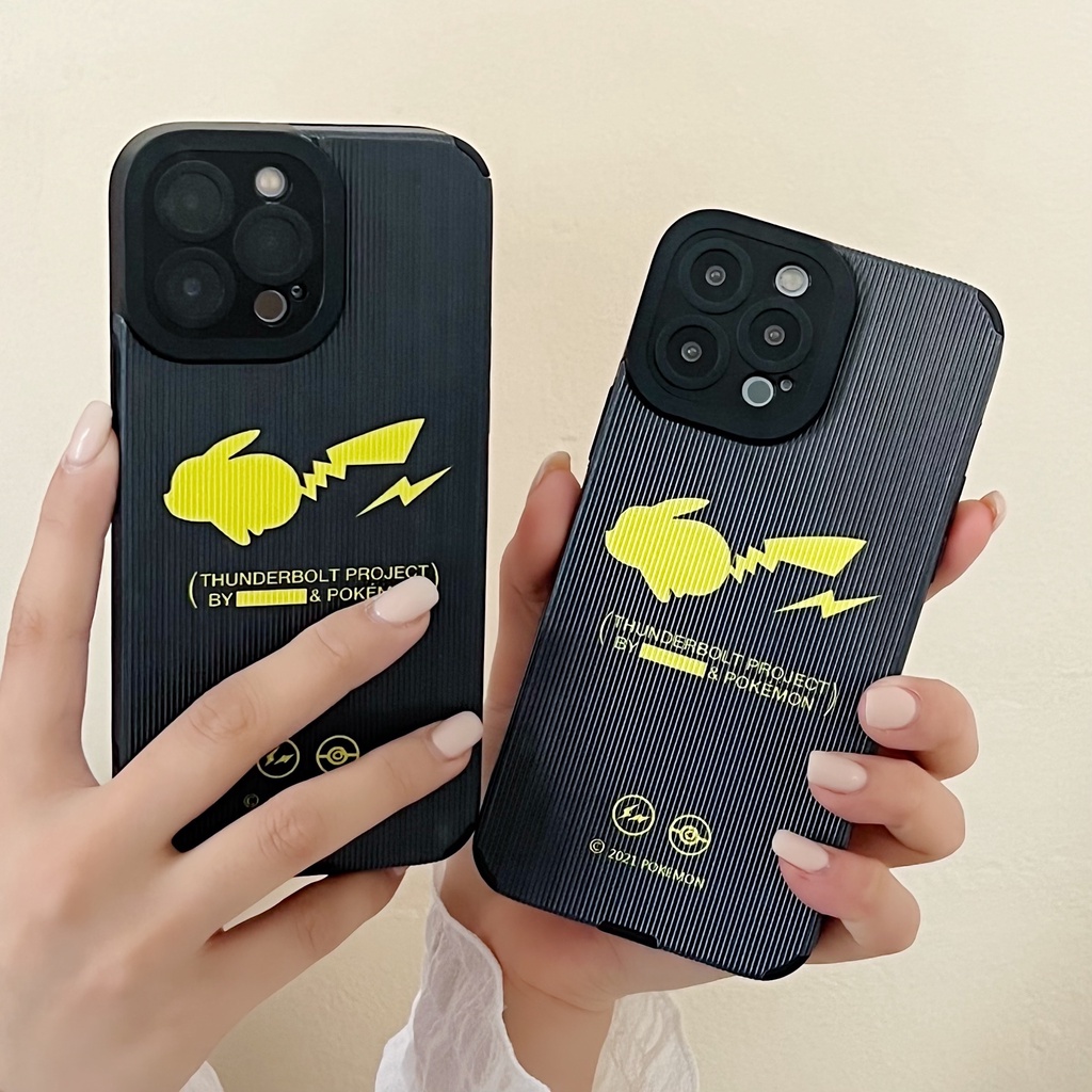 Ốp Điện Thoại Họa Tiết Hoạt Hình Pikachu / Gấu Màu Vàng / Đen Chống Sốc Cho iPhone 14 / 13 / 12 / 11 / X / 8 / 7P
