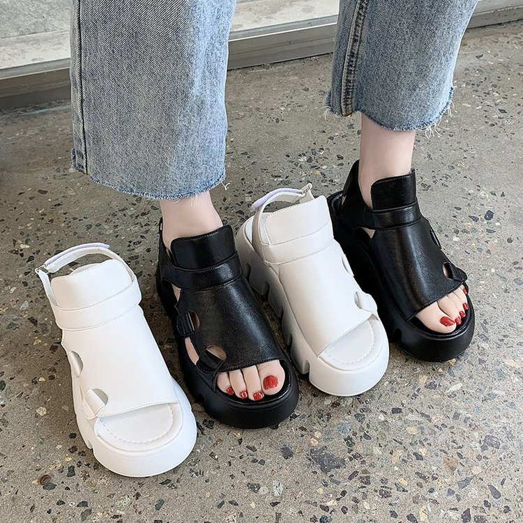 Fashionable Ulzzang Middle Heel Sandals for Women