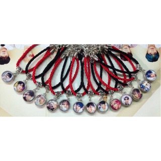 Vòng tay BTS( " 2 mặt khác nhhau)