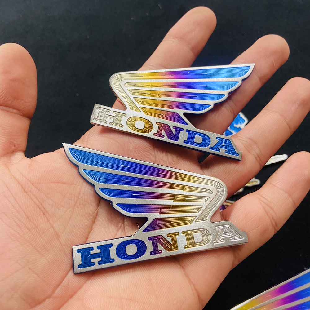 BỘ TEM TITAN CHỮ SH VÀ CÁNH CHIM WING HONDA DÁN TRANG TRÍ XE MÁY