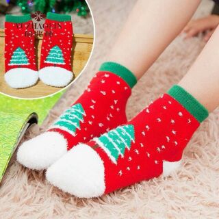 Tất xù Noel cho bé