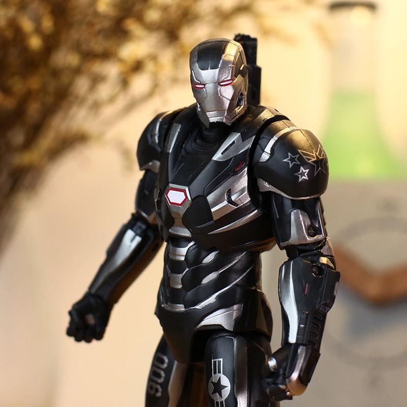 Mô hình War machine Iron man đen Avengers cao 17cm