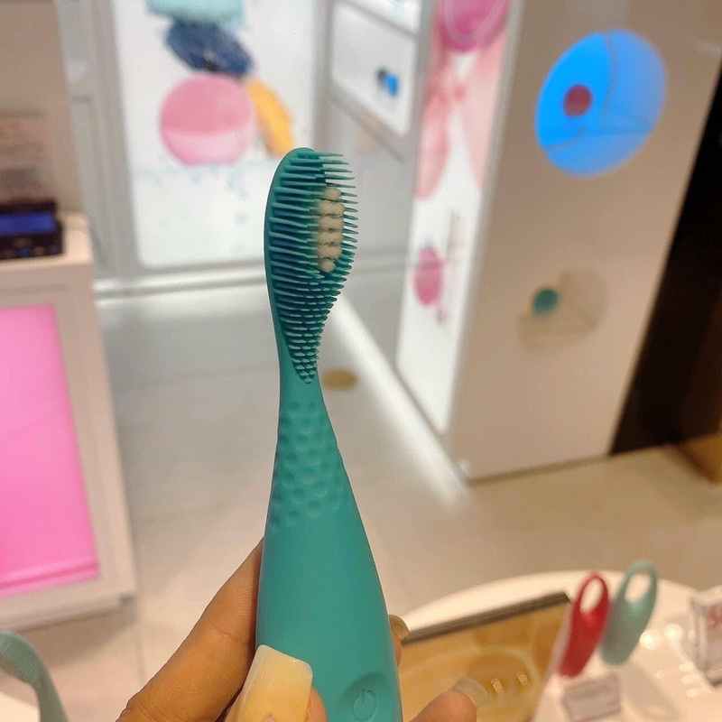 Bàn chải điện FOREO ISSA