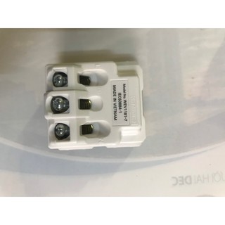 Ổ Cắm 1 - 3 Chấu Panasonic