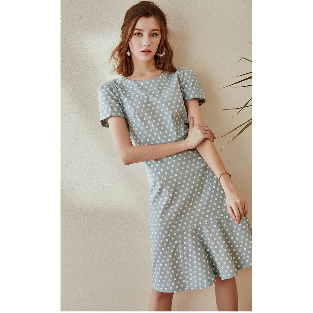 ĐẦM CHẤM BI ĐUÔI CÁ XANH NGỌC CỔ TRÒN TAY NGẮN