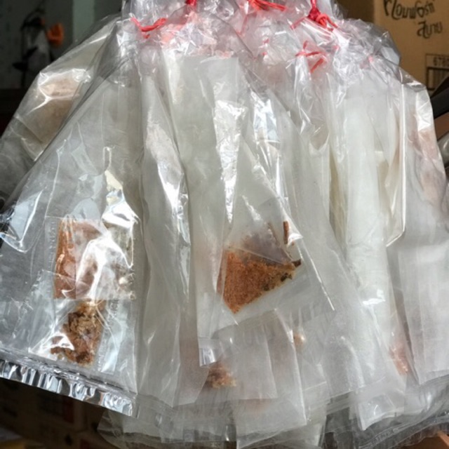 1 Xâu (13 Bịch) bánh tráng muối hành phi Tây Ninh