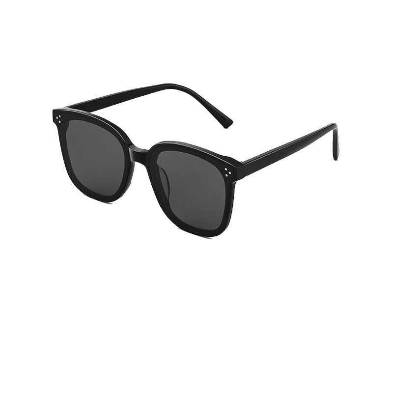 Kính mát gọng vuông chống tia UV400 dành cho nữ | BigBuy360 - bigbuy360.vn