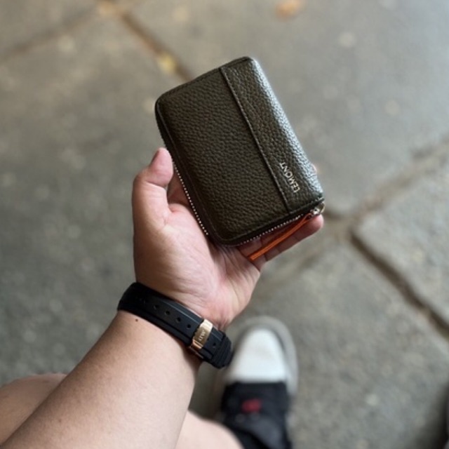 Ví da bò thật Goodie khoá kéo YKK bền mượt - Thiết kế chính hãng từ Lemont.