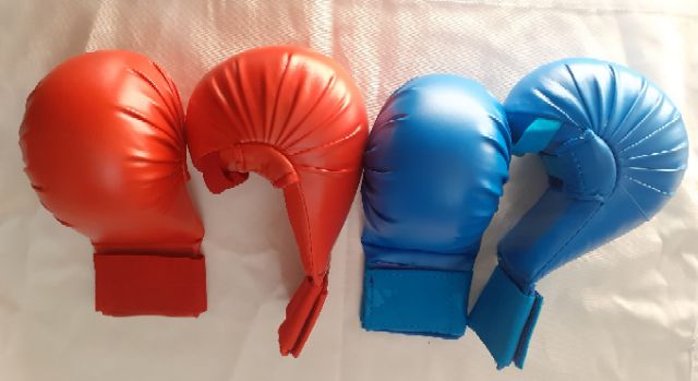 KARATE găng tay U thi đấu