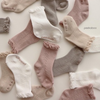 Set tất + quần tất Peekaboo