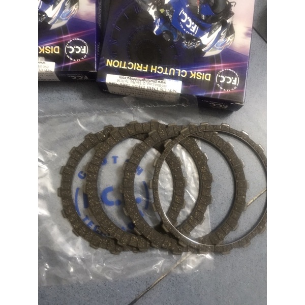 Bộ bố nồi + lá sắt nồi Exciter 135 đời tay côn  zin hãng FCC