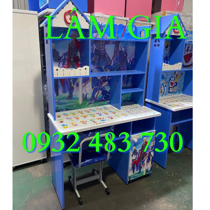 Bàn học sinh nhựa Đài Loan 3D kèm ghế ngồi rộng 1m kitty siêu đẹp | BigBuy360 - bigbuy360.vn