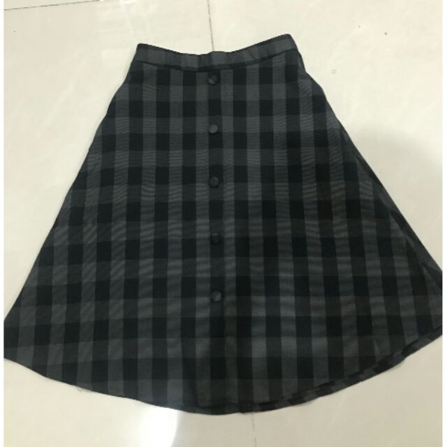 Váy caro cúc bọc GUMAC | BigBuy360 - bigbuy360.vn