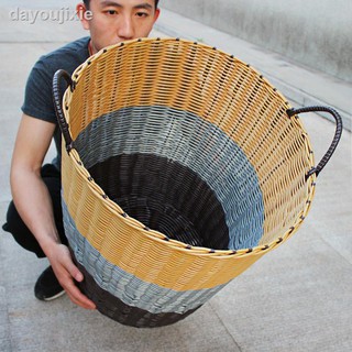 Giỏ mây nhựa đựng quần áo bẩn tiện dụng
