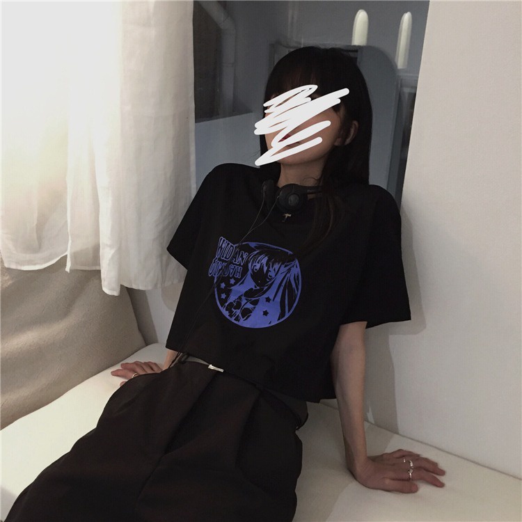 Áo Thun Ngắn Tay Dáng Rộng In Họa Tiết Cá Tính Trẻ Trung