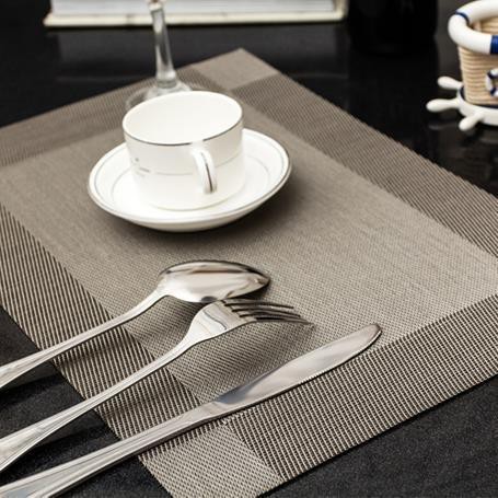 Tấm lót bàn ăn, placemat : miếng thảm trải bàn ăn PVC cách nhiệt, cao cấp, chống trượt