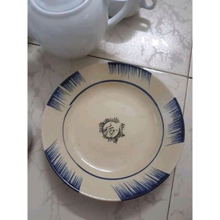 Dĩa cỡ trung đường kính 18 cm