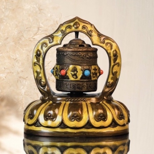 Kinh Luân Để Bàn, Ôtô Chạy Bằng Pin Và Năng Lượng Mặt Trời