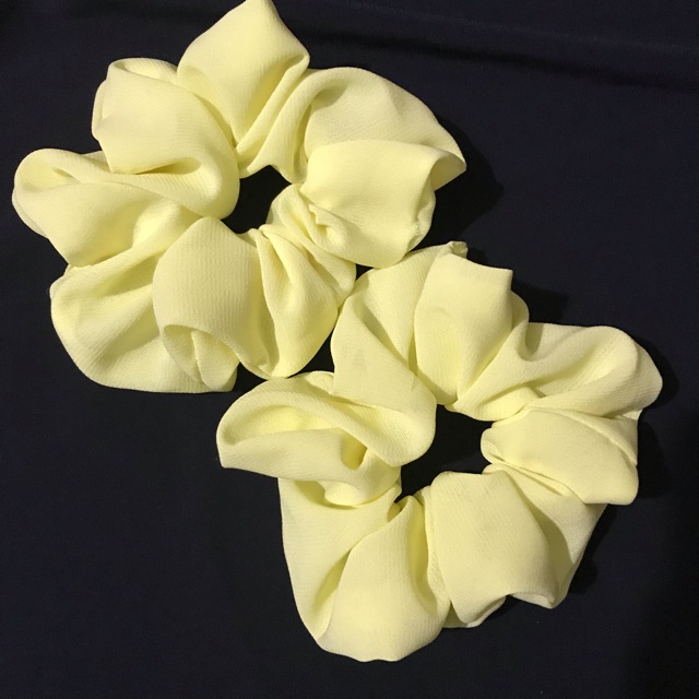 Lemon scrunchies