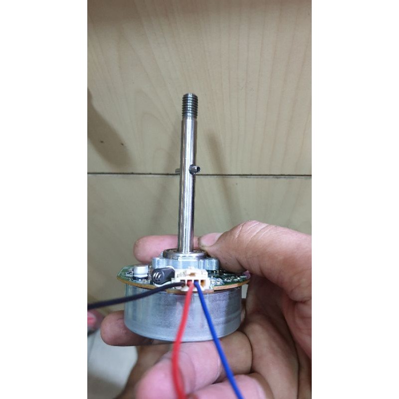 Động cơ BLDC chế đầu quạt chạy cánh B4 ~ B5, chạy pin hoặc adapter