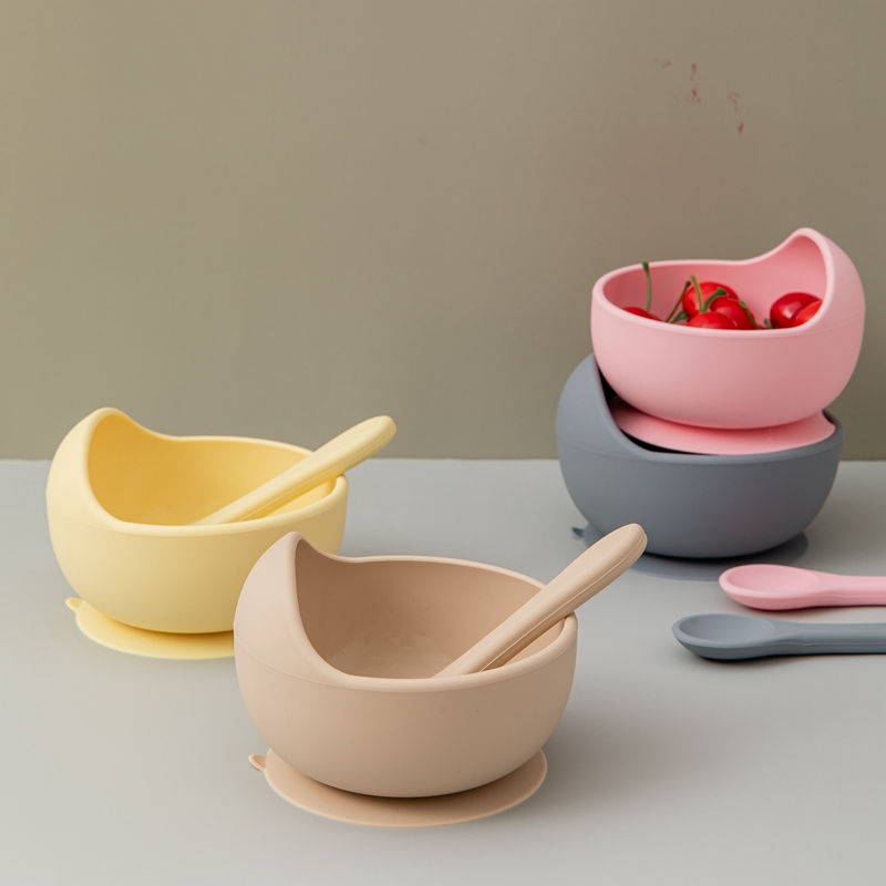Bộ bát và thìa MAMIMAMIHOME silicone cấp thực phẩm an toàn và không độc hại cho trẻ em