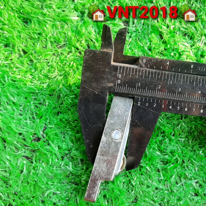 Con lăn tự lựa dùng cho cửa lùa chuyên dụng