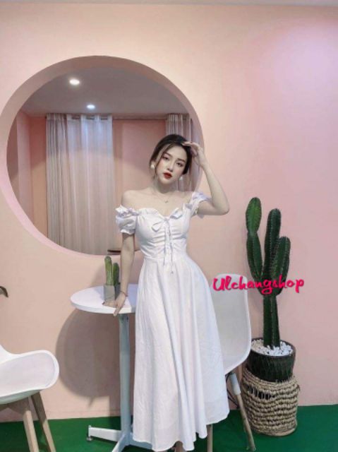 Đầm trắng xòe đan dây ngực viền bèo tiểu thư hàn quốc