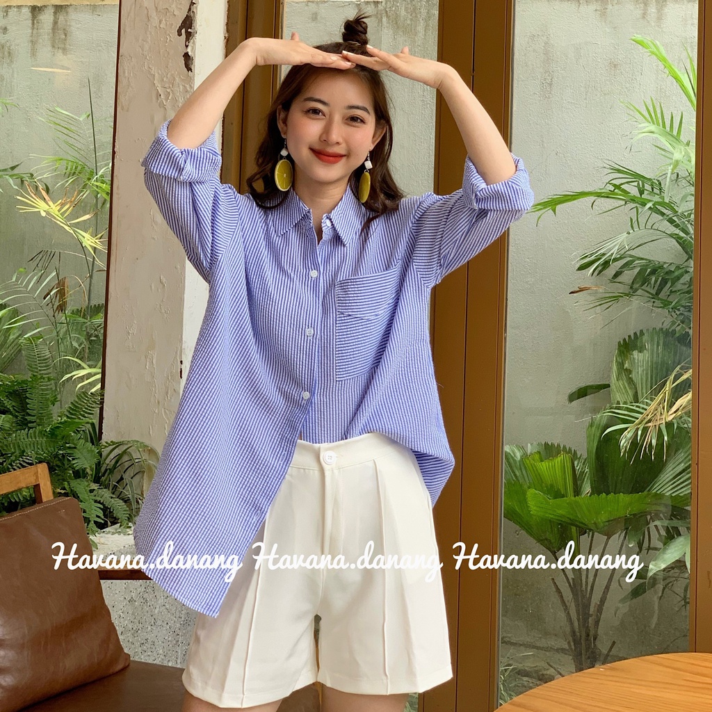 Set áo sơ mi sọc kèm quần short trắng, chất vải xốp thoáng mát freesize