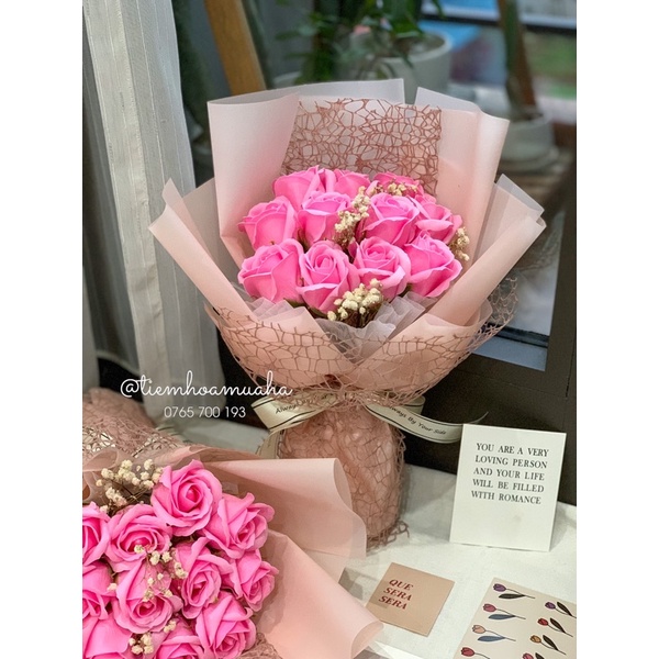 [Quà Tặng] Bó hoa hồng 11 bông kèm babi - Quà tặng sinh nhật, hội nghị, sự kiện, phụ nữ, lưu niệm, nowship